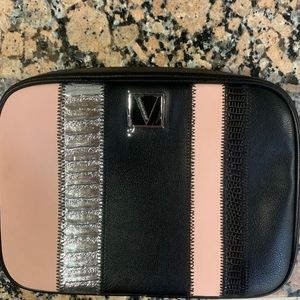 Victoria’s Secret Cross body bag
